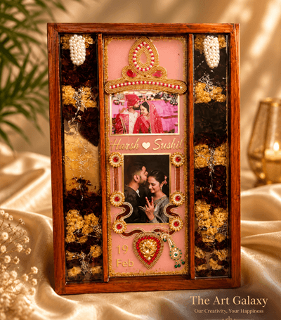 Premium varmala preservation with wedding card combo Premium varmala preservation frame combining wedding card and garland flowers in resin