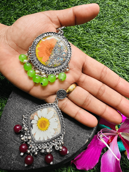 Resin jewellery made from your own flowers Resin earrings made with real preserved flower petals set in clear epoxy